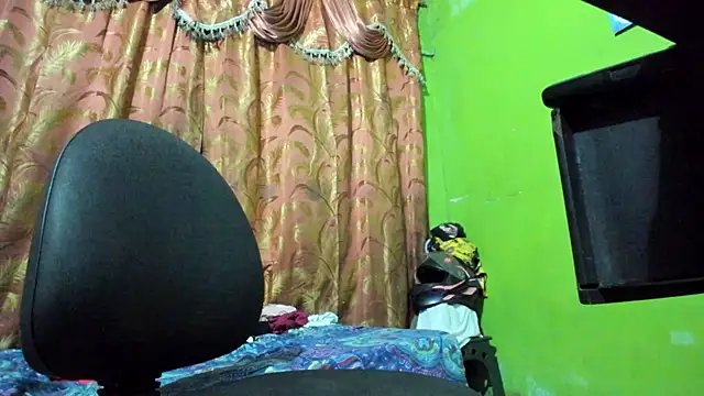 Brenda Smith69 online show from September 29, 3:22 am