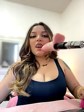 SweetPaige  online show from October 13, 6:10 pm