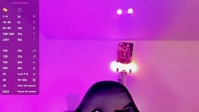 naomy  xx online show from December 17, 3:11 am