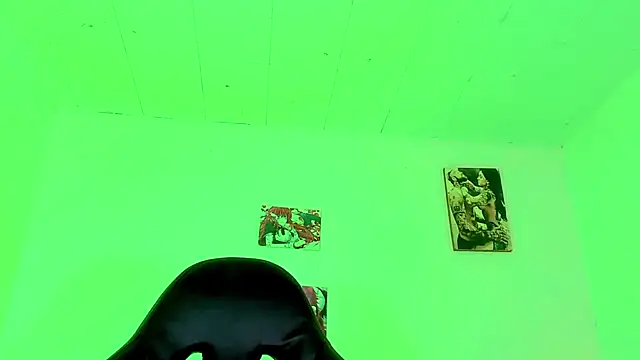 Snapshot of naomy__xx chatting on October 1, 3:11 am naomy xx online show from October 1, 3:11 am