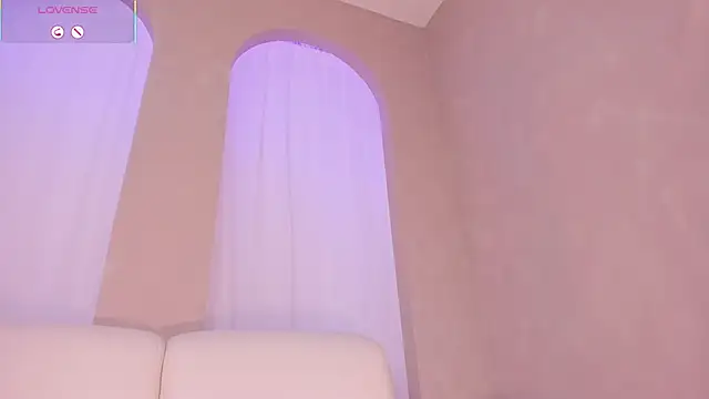 jessymorgan  online show from April 11, 7:56 am