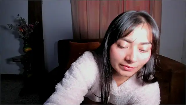 Snapshot of Lauren_A chatting on October 15, 8:44 pm Lauren A online show from October 15, 8:44 pm