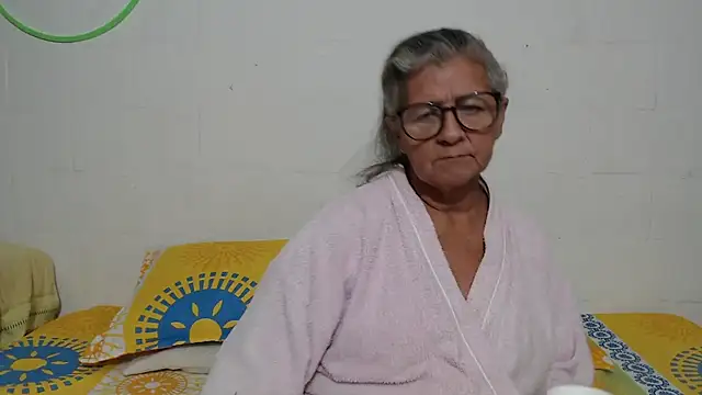 candy mature  online show from February 15, 11:09 am