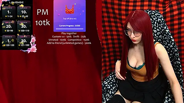 Snapshot of ElliMoor chatting on October 2, 11:04 am ElliMoor online show from October 2, 11:04 am