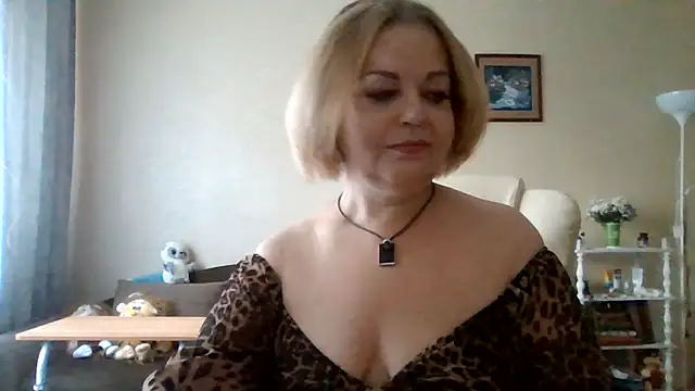 SofiyaPetrova online show from August 4, 7:25 am