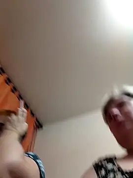 Baunti5555 online show from November 9, 6:15 pm