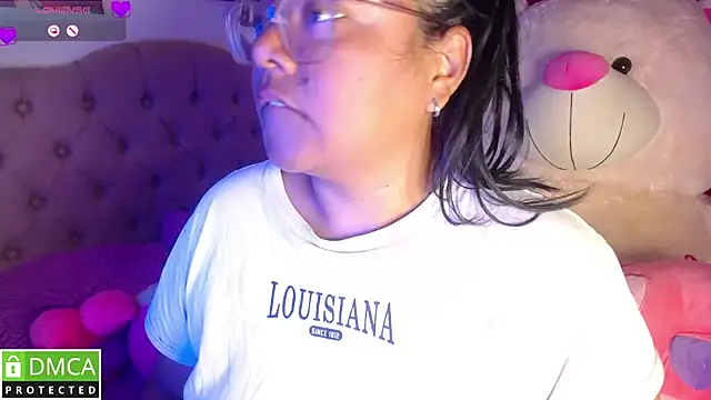 KittyHot20 online show from November 30, 4:11 pm