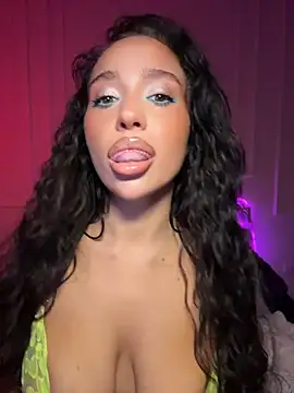 CardiSweetBaby online show from July 8, 8:11 pm