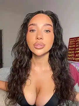 CardiSweetBaby online show from July 31, 5:36 pm