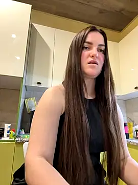 Karolina llove online show from November 15, 3:57 pm