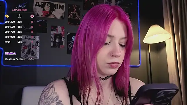 arielabradberry online show from June 1, 4:19 pm