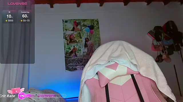 sexy valentina1 online show from October 3, 1:33 am