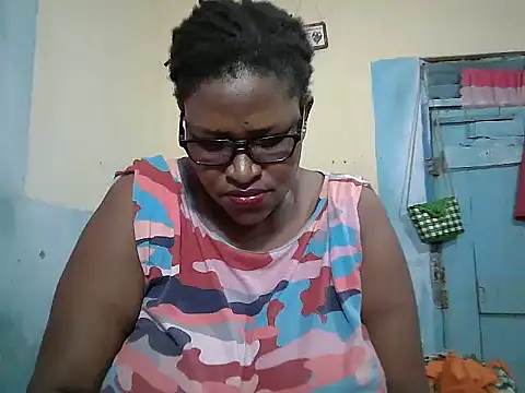 sexy bigboobss online show from March 3, 7:25 am