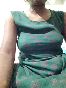 rituporna2004 online show from February 8, 2:48 am