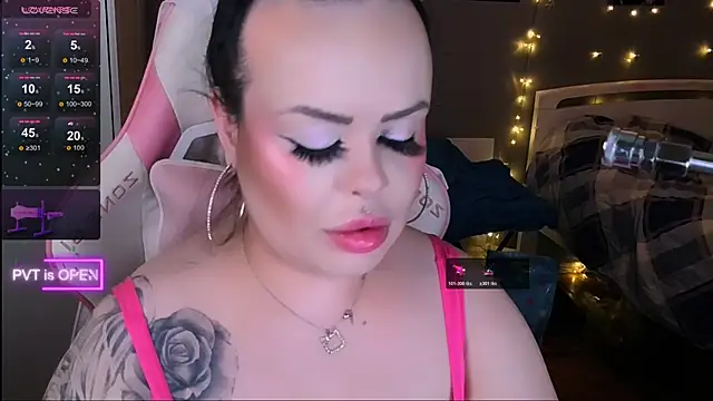 og maddison online show from April 17, 10:23 pm