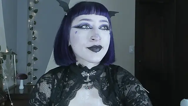 BlueBerry     online show from November 15, 8:54 pm