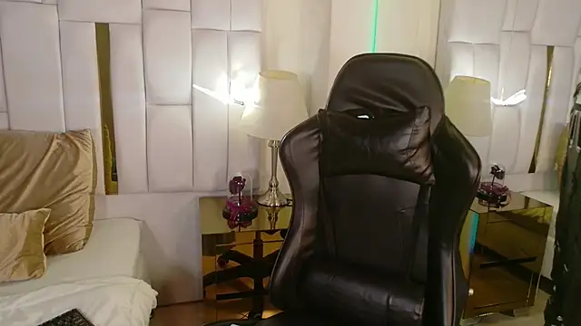 Snapshot of lia_mariana chatting on October 1, 6:35 pm lia mariana online show from October 1, 6:35 pm