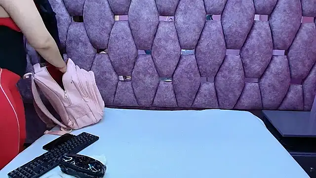 AlaSmith online show from February 10, 1:30 am