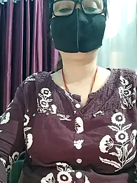 Aishwaryaa 69 online show from February 28, 8:03 am