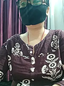 Aishwaryaa 69 online show from February 19, 3:22 pm