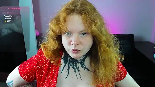 Cassie xKiss online show from June 14, 8:53 pm