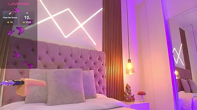 Snapshot of Sophia_turneer chatting on September 29, 9:20 pm Sophia turneer online show from September 29, 9:20 pm