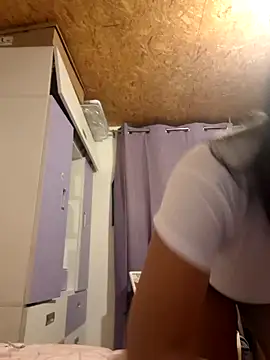 KasiaVenus  online show from November 2, 4:38 am