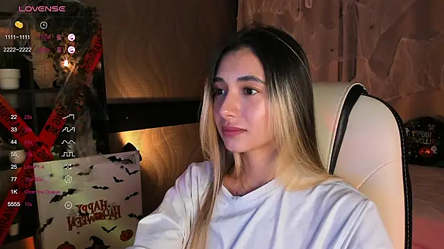 DarlaLike online show from November 2, 4:05 am