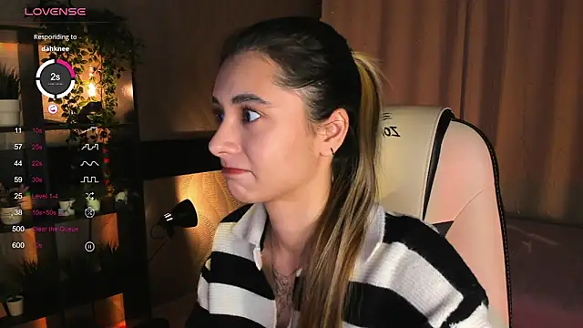 DarlaLike online show from November 22, 3:42 am