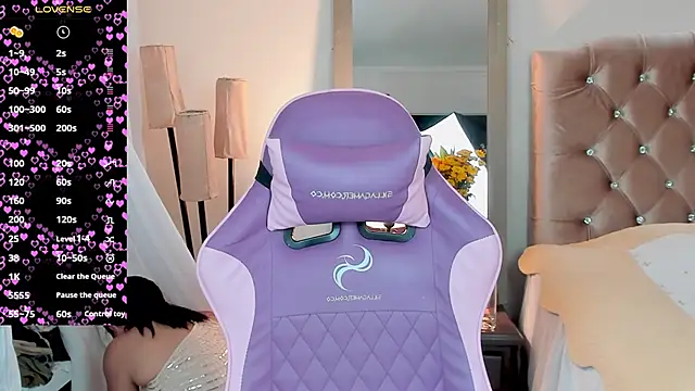 veronika naughty online show from November 10, 2:56 pm