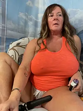 Lolli Jones online show from June 9, 9:36 pm