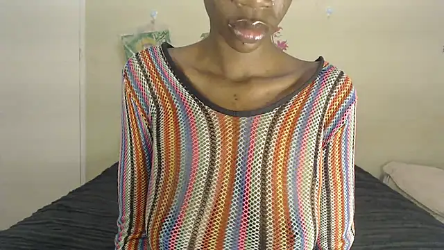 Blacktittiex02 online show from July 26, 9:44 pm