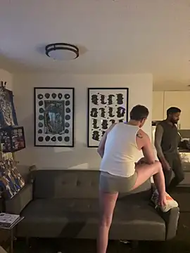 TheOnlyTwinTowers online show from February 22, 6:58 am