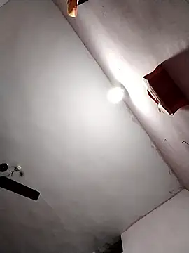 khanZaadii online show from January 9, 8:35 pm