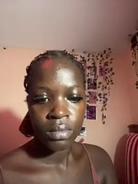 chela  online show from April 27, 2:58 pm