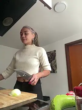 emma oxford online show from February 3, 5:17 pm