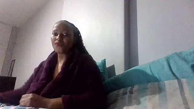 Snapshot of BabeAssXX chatting on September 25, 6:17 pm BabeAssXX online show from September 25, 6:17 pm