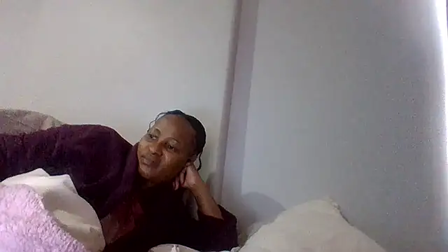 BabeAssXX online show from July 27, 5:37 am