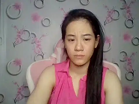 Snapshot of Nana-68 chatting on September 25, 3:22 pm Nana-68 online show from September 25, 3:22 pm