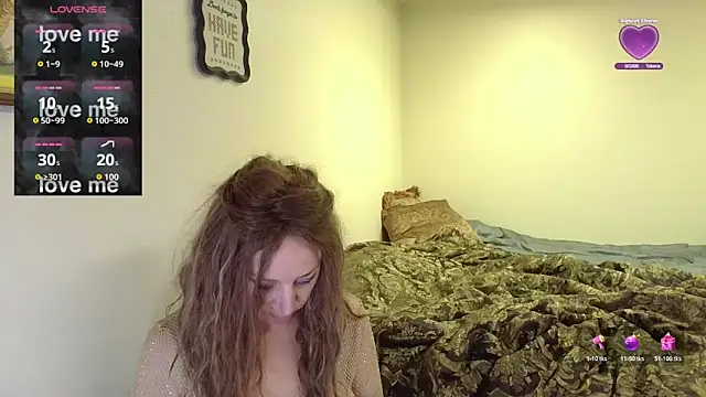 MonroeLoves online show from February 9, 6:10 pm