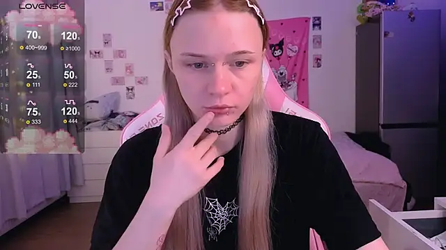 Milia Parker online show from December 5, 6:46 am