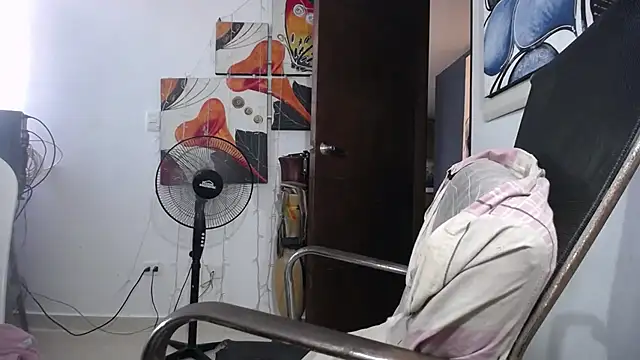 tsbigcock10incock online show from April 13, 12:17 pm