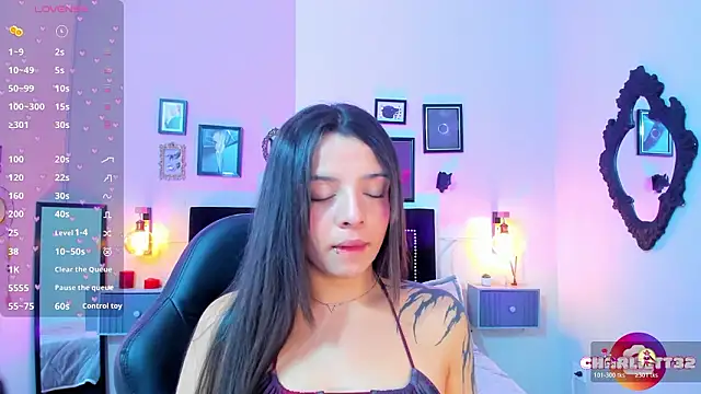 Charlotte  Benett online show from February 28, 5:29 am