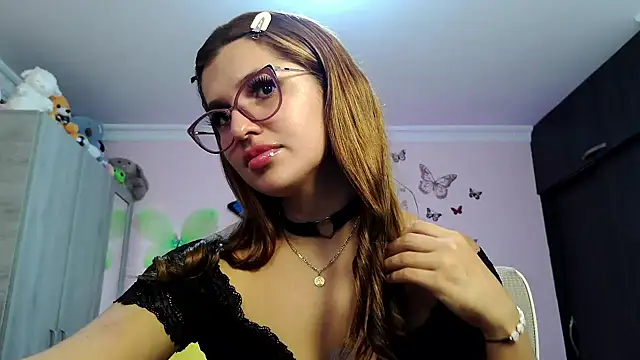 Snapshot of caroline_jonson chatting on October 1, 9:20 pm caroline jonson online show from October 1, 9:20 pm