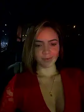 Lorraine Leon online show from January 17, 11:45 pm