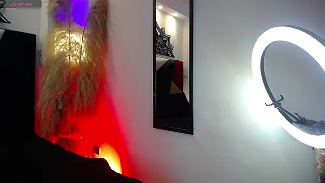 Tifanny Sweett online show from October 9, 4:16 am