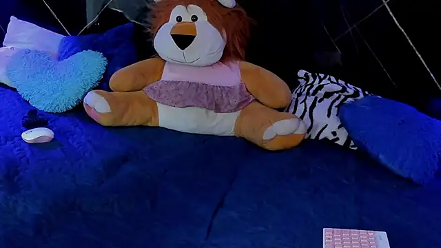 KimberlyCutee online show from October 1, 12:32 pm