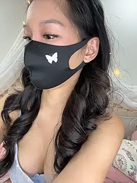 Gyuu-Nyuu online show from March 8, 10:30 am