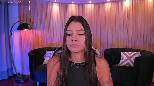 AllyJensen online show from November 15, 10:05 am