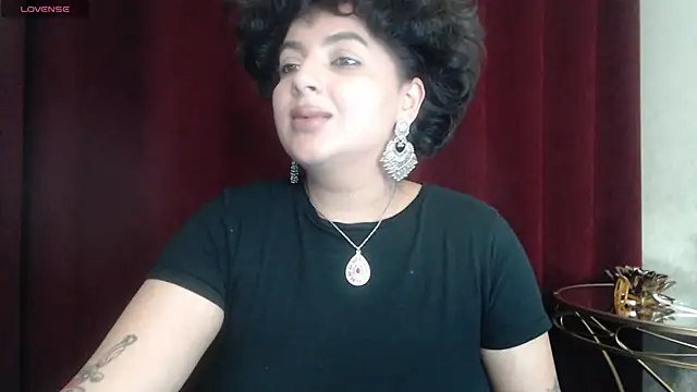 Snapshot of BustyAllyy chatting on September 9, 3:01 pm BustyAllyy online show from September 9, 3:01 pm